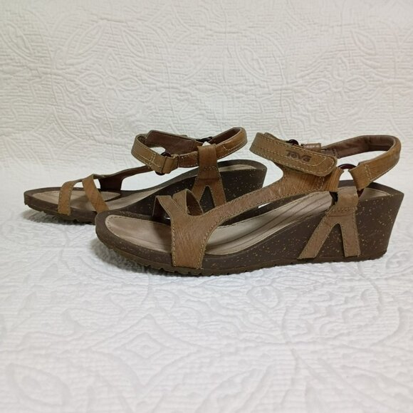 Teva Womens Size 8 Strappy Brown Wedge Sandals - Picture 9 of 10